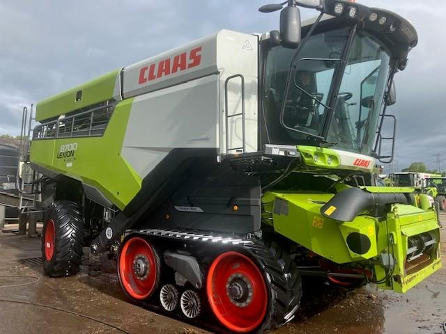 CLAAS  LEXION 8700TT