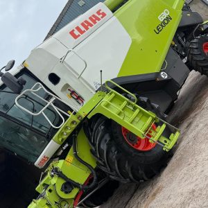 CLAAS  LEXION 630 M COMBINE